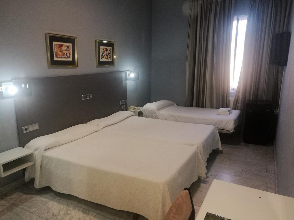 Hotel City House Las Lomas โอเบียโด ภายนอก รูปภาพ